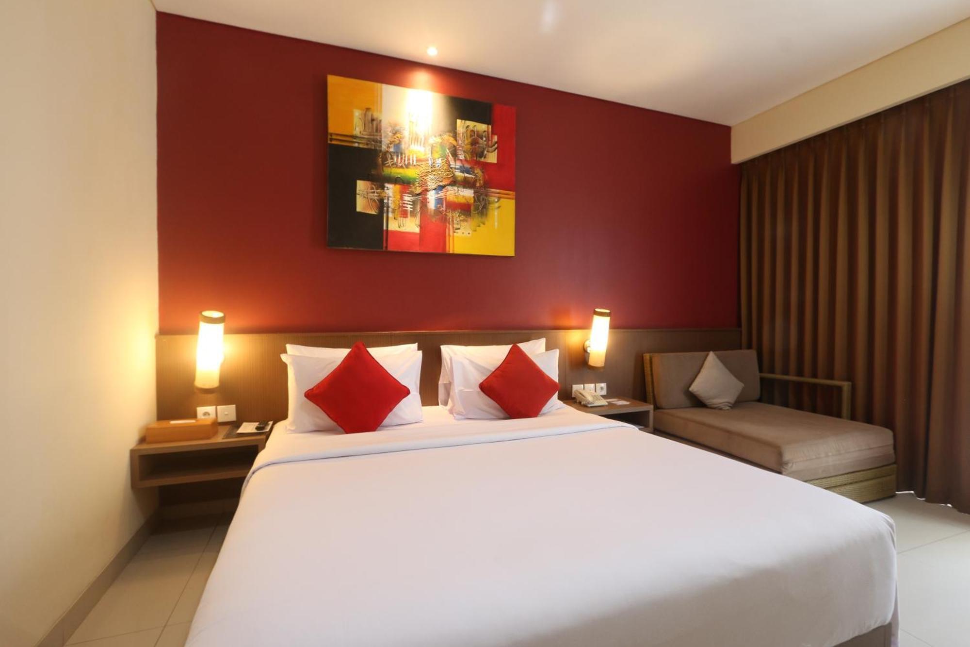 Grand La Walon Hotel Legian  Exterior photo