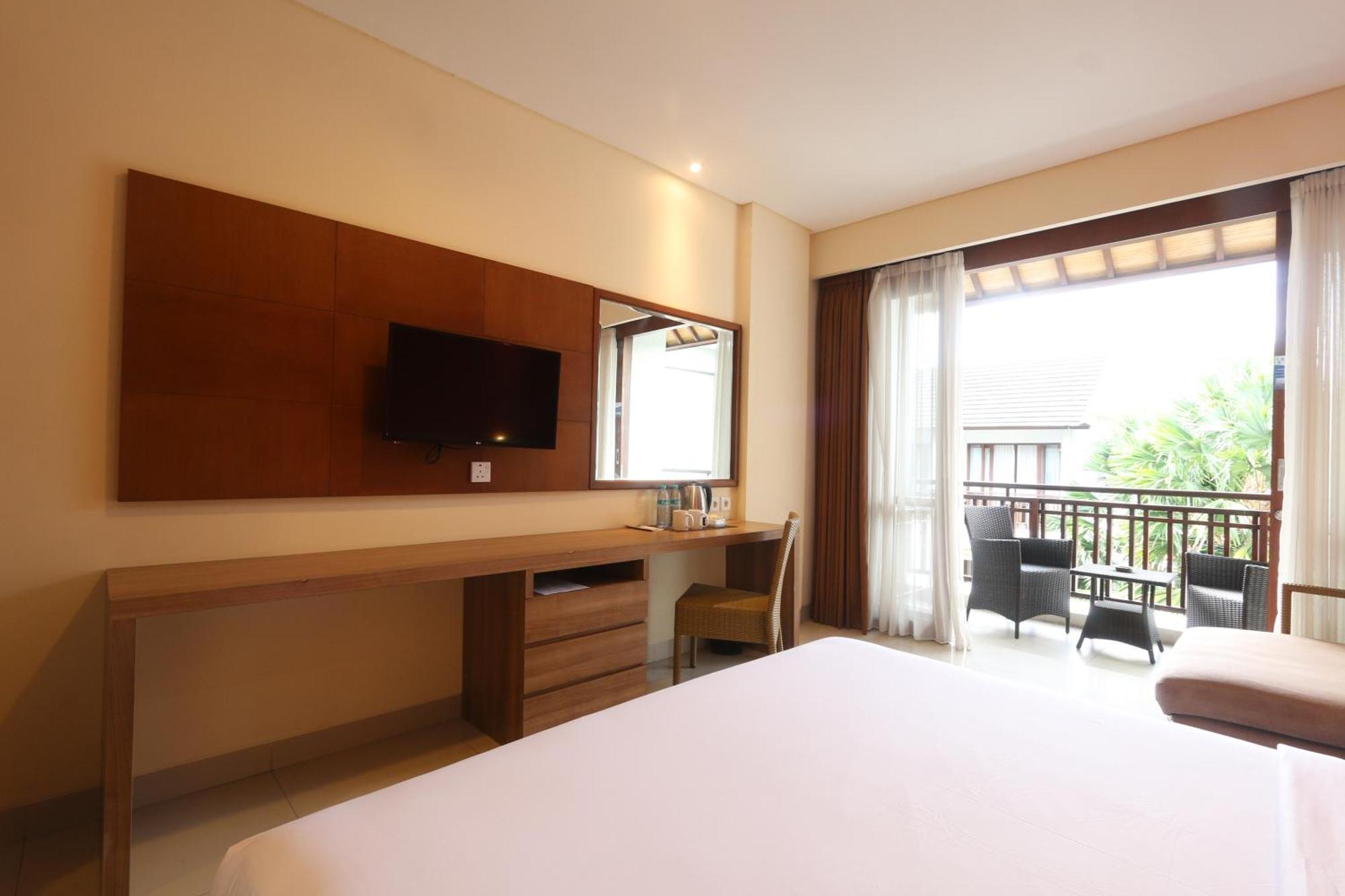 Grand La Walon Hotel Legian  Exterior photo