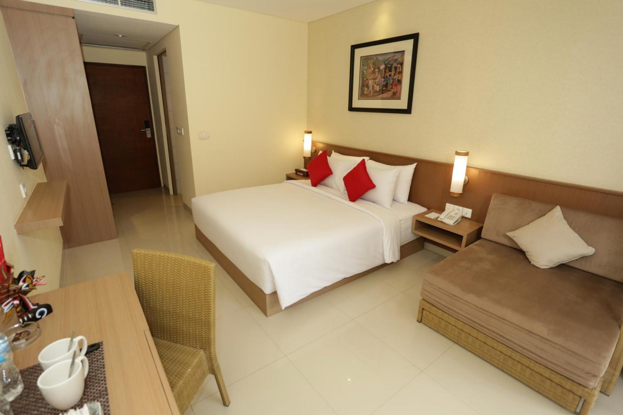 Grand La Walon Hotel Legian  Exterior photo