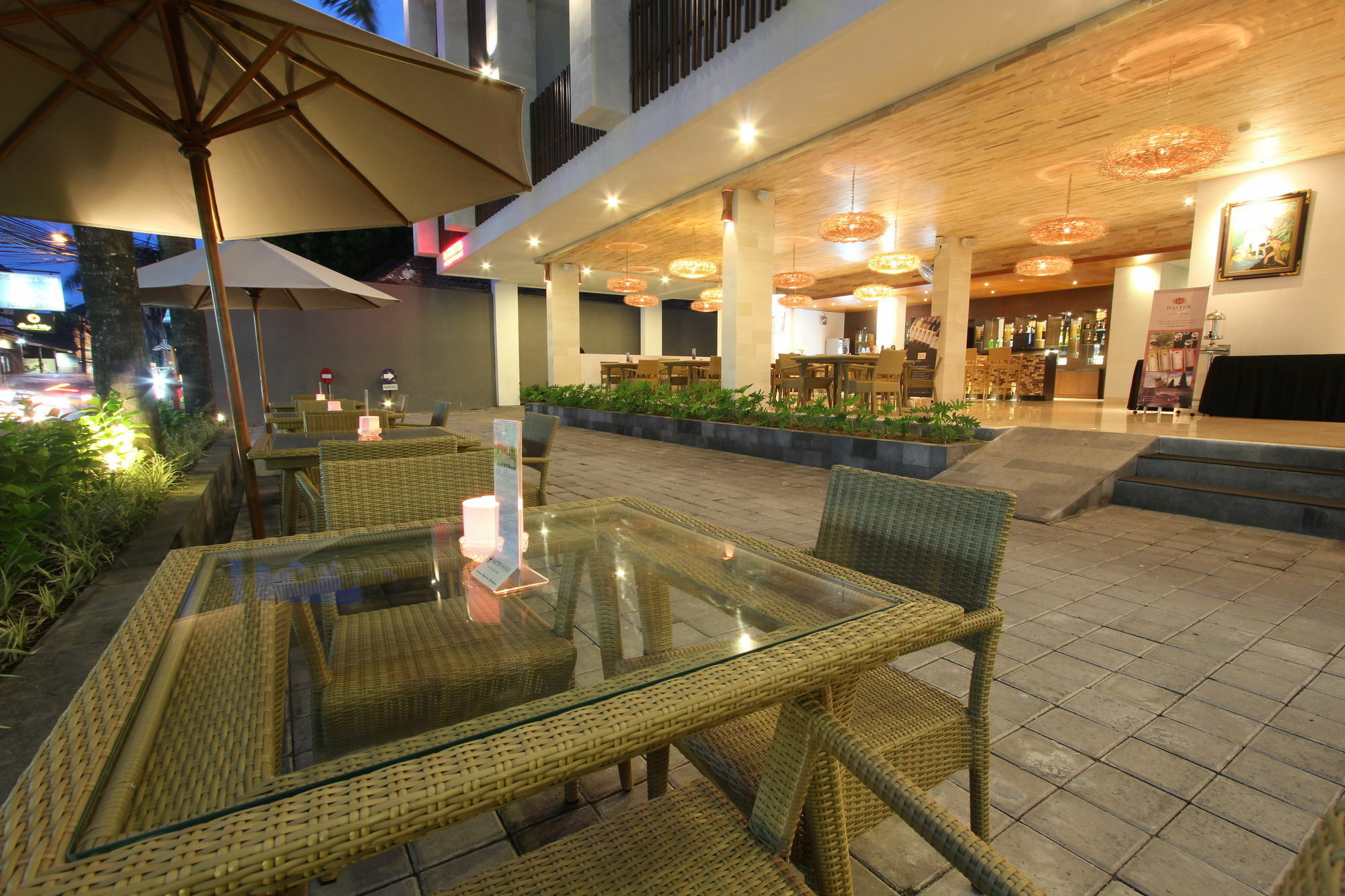 Grand La Walon Hotel Legian  Exterior photo